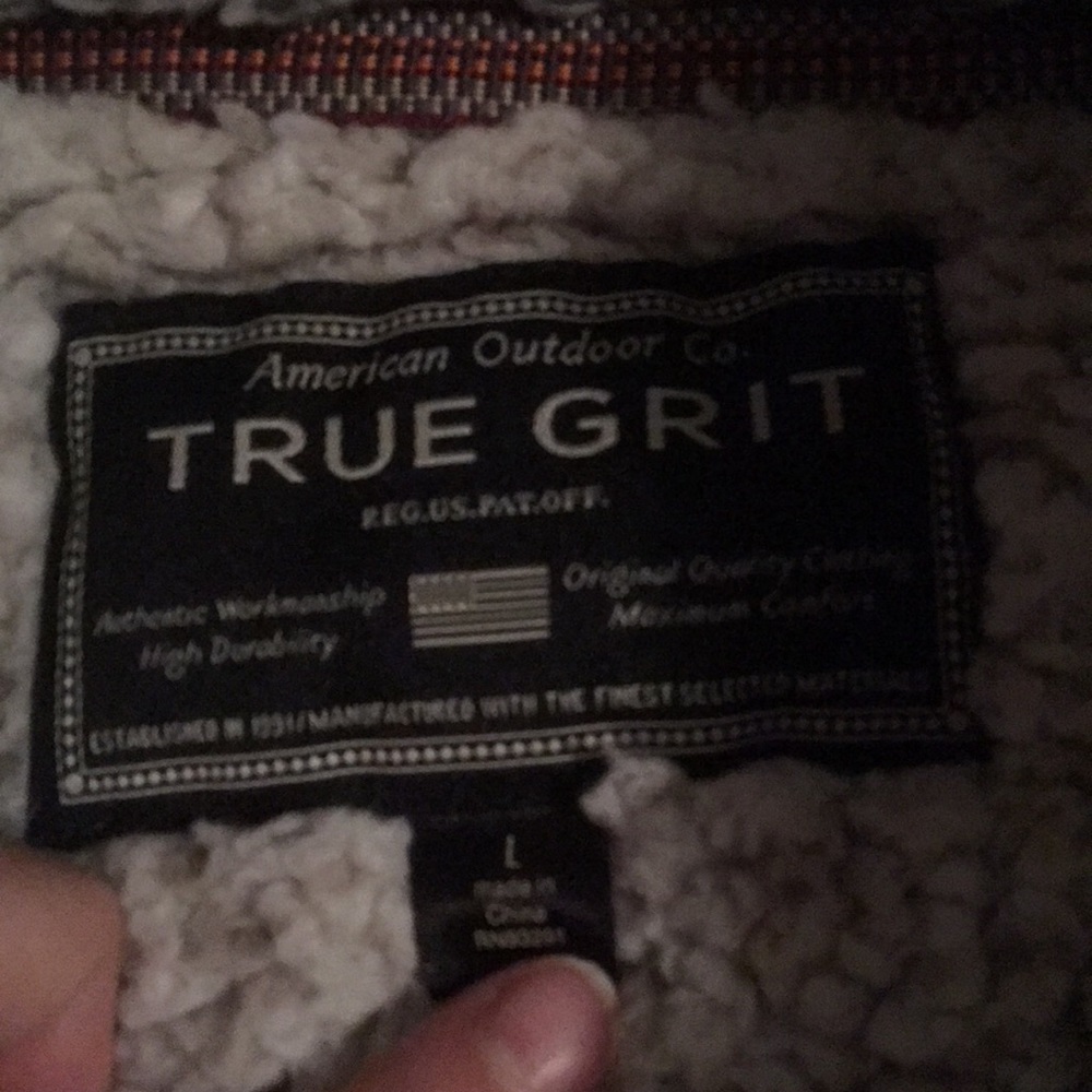Oatmeal colored true grit Sherpa - Picture 2 of 5